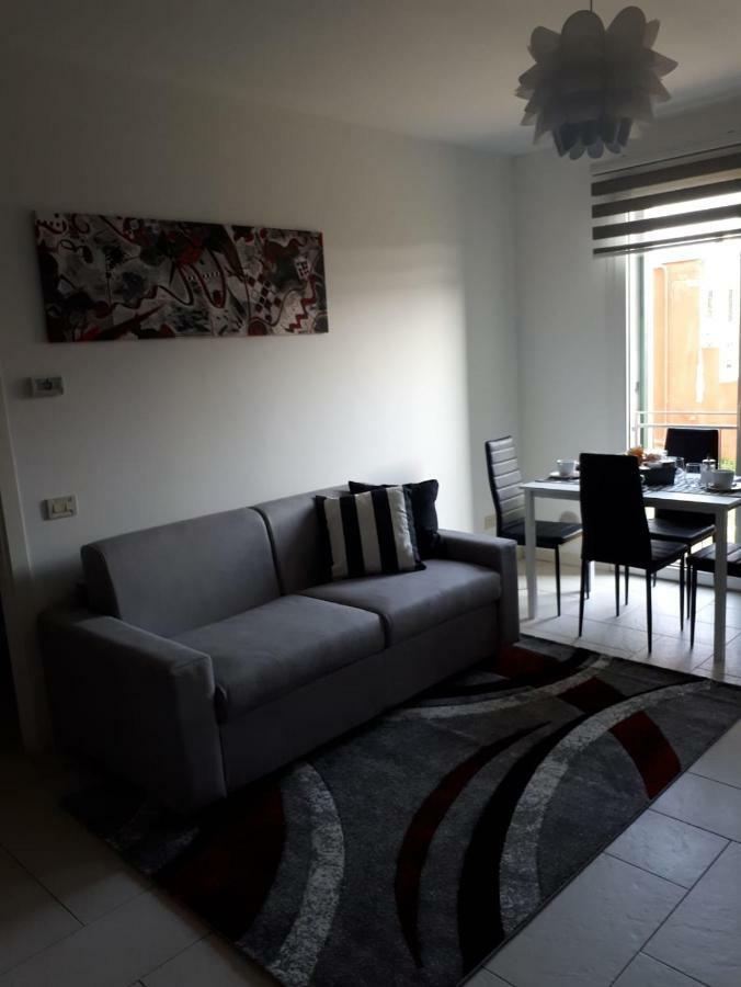 My Home Apartment ミーラ エクステリア 写真