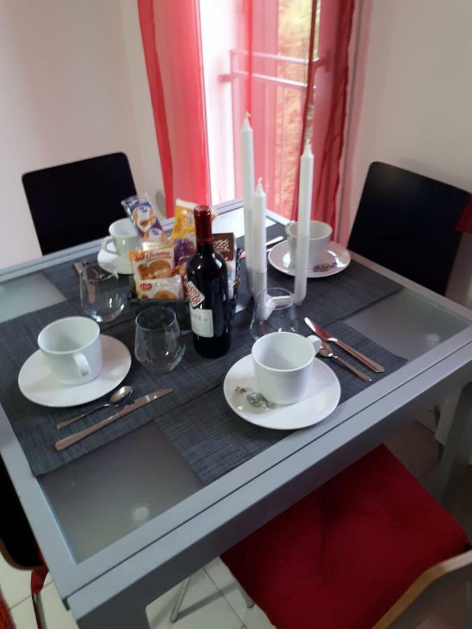 My Home Apartment ミーラ エクステリア 写真